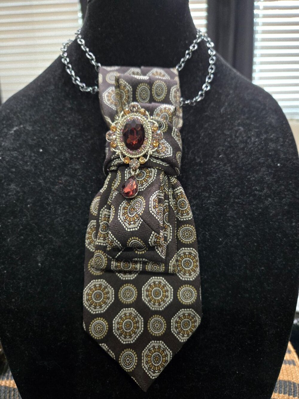 Decorative Tie Necklace with Brooch